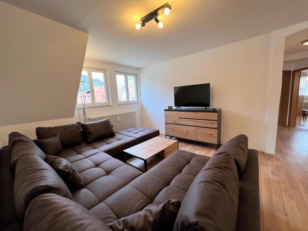 Ferienwohnung Kinzigblick - Balkon - Fuer Kinder - Mit Bettwaesche & Handtuecher Schenkenzell Exterior photo